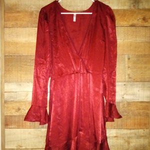 Like new exhilaration dress size large
